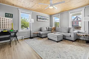 Large 4 BR, Easiest Location! Meredith - Image 3