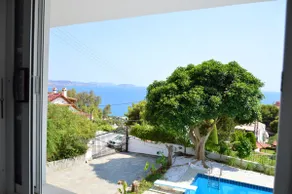 Art Blue Residence - Sea View Apartment - Image 4