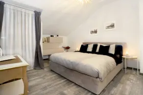 [Brescia Due] Bright Penthouse, Parking and Wi-Fi - Image 2
