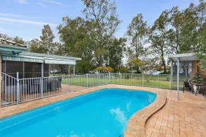 Waterside Escape - Image 3