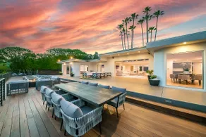 Modern 1BR near Beverly Hills w/ Pool & Parking - Image 2