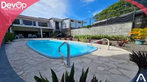 House for up to 10 on the beach with pool - Image 2