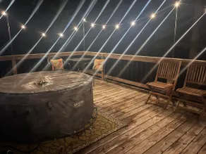 Sweet Retreat Cabin in woods/hot tub/pets allowed - Image 2