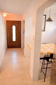 Cozy House with Garden in the Center of Cd Sahagún - Image 5