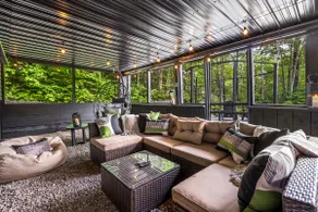 Ski Chalet 6 min to River • Hot Tub & Sauna - Image 5