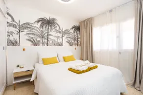TMS Veramar,ApartHotel,Seafront,AC,Pool&Parking - Image 3