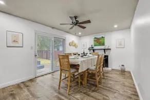 King Suite Gem/3 beds 2 baths/Large Yard - Image 3