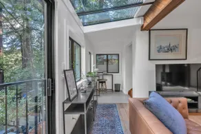 Stunning Neighborhood Gem Walkable to Downtown - Image 3
