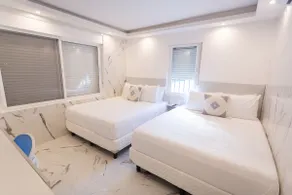 Luxury 2BR, Kitchen, TVs, WiFi - Image 4