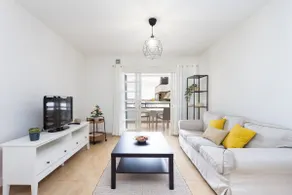 House with fast internet | Beach view - Image 2