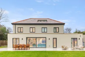 Joy Lane Mansion, Luxe Stay, Poolside Fun & Comfort - Image 2