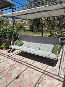 Spacious King Studio • Pool • 4 min Walk to Beach - Image 4