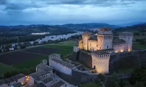 Amorosa – Romantic Retreat in Torrechiara’s Castle - Image 3
