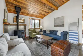 The Oak Grove Cabin - Image 2