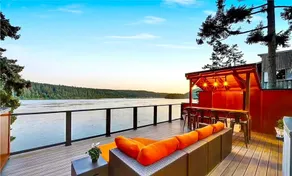 Seaside Serenity 2BR | Amazing Views | Rooftop Bar - Image 2