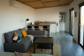 Craft Brewery Stay • Luxury Cabin •Kangaroo Island - Image 4