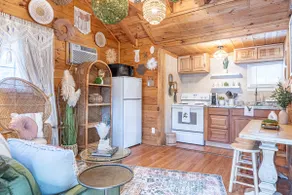 The Boho Hut (Unit #7) - Image 5