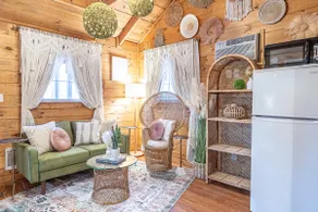 The Boho Hut (Unit #7) - Image 2