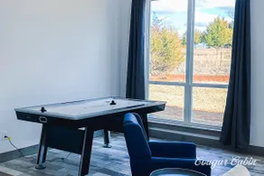 New Cabin w/Air Hockey, Fireplace, South of Norman - Image 4