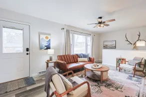 Carriage House - Image 4
