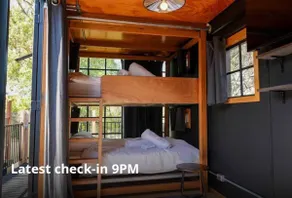 2 Queens, 2 Bunks with Bathroom (C130) - Image 5