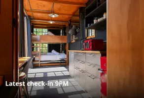 2 Queens, 2 Bunks with Bathroom (C130) - Image 3