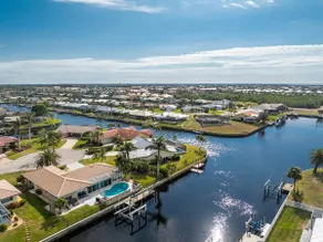 Waterfront Escape • Pool, Dock & BBQ - Image 3