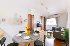 4 mins to Taisho Sta. | 87㎡ House | Sleeps 14 - Image 2