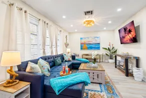 Private Heated Pool, Lanai, Billiards & Ping Pong - Image 4