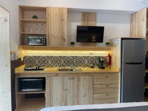 Hummingbird Suite No11 at Aranjuez Lofts - Image 5