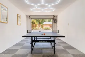 Luxurious & Serene Estate: Sleeps 20, Pool, Games! - Image 5