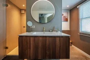 Hot tub ~ Sauna ~ Private ~ Parking ~ All inclusive! - Image 5