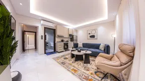R108 Nice bedroom with living room - Image 1