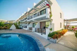 Modern studio: Relaxation with pool & sea view - Image 4