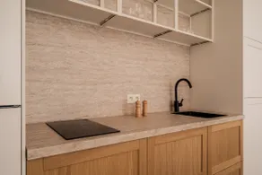 Bohemian - Chic Renovated Studio - Image 5