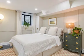 Cozy Studio off Locke St - Available Long-Term - Image 2