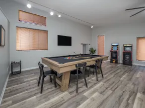 Kalamazoo Loft with Hot Tub - Image 4