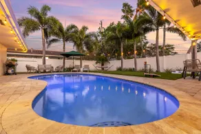 Vibrant Paradise Retreat | *2.9 Miles to Beach* - Image 2