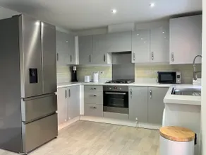 Sheffield Boutique Cosy 3-bed Home - Image 5