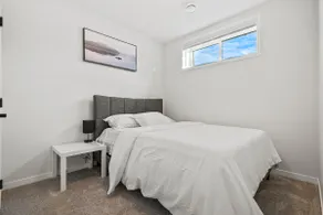 Modern 1BR Suite | Full Kitchen | Near Airport - Image 3