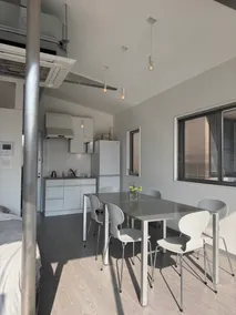 Music performance, stay, urban studio Designed by architect Kazuyuki Nagasawa - Image 5
