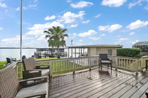 Courtland Waterfront at Tavares - Image 4