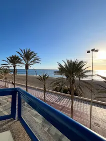 Beachfront apartment ”El Espigón” - Image 4