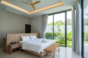 Brand new 5-bedroom pool villa, 8 minutes to Phuket Town, 5 minutes to the beach, 3 minutes to the large shopping mall, Mouana Songkhun - Image 4