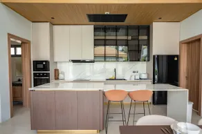 Brand new 5-bedroom pool villa, 8 minutes to Phuket Town, 5 minutes to the beach, 3 minutes to the large shopping mall, Mouana Songkhun - Image 5