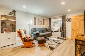 Basement Duplex Oasis - Image 2