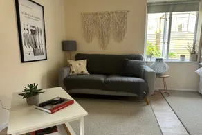 Studio in Newport - Image 2