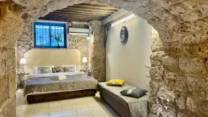 Jacuzzi Suite Near Lighthouse - Image 3
