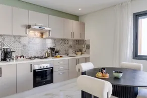 GoodMove Chic 2BR with top amenities in Hay Riad - Image 5