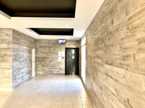 [Good Location] Top floor private facility! Excellent access to Hakata station - Image 5